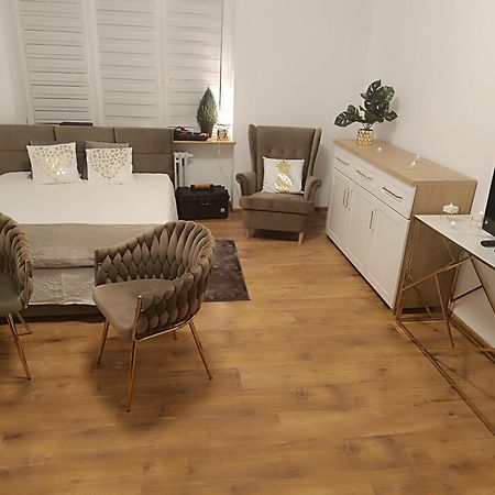 Apartamenty Magvel Gold ชเตชชิน ภายนอก รูปภาพ
